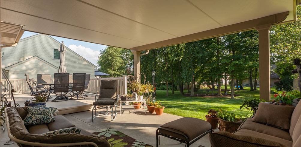 benefits of a patio roof